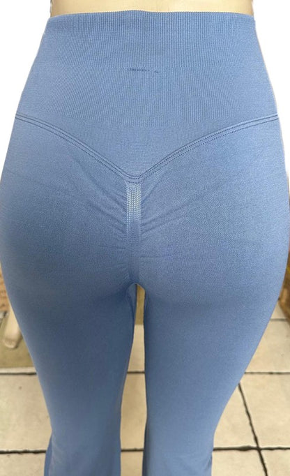 Seamless Scrunch Flare Pants – Gray (PREORDER)