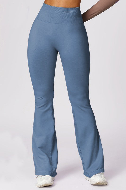 Seamless Scrunch Flare Pants