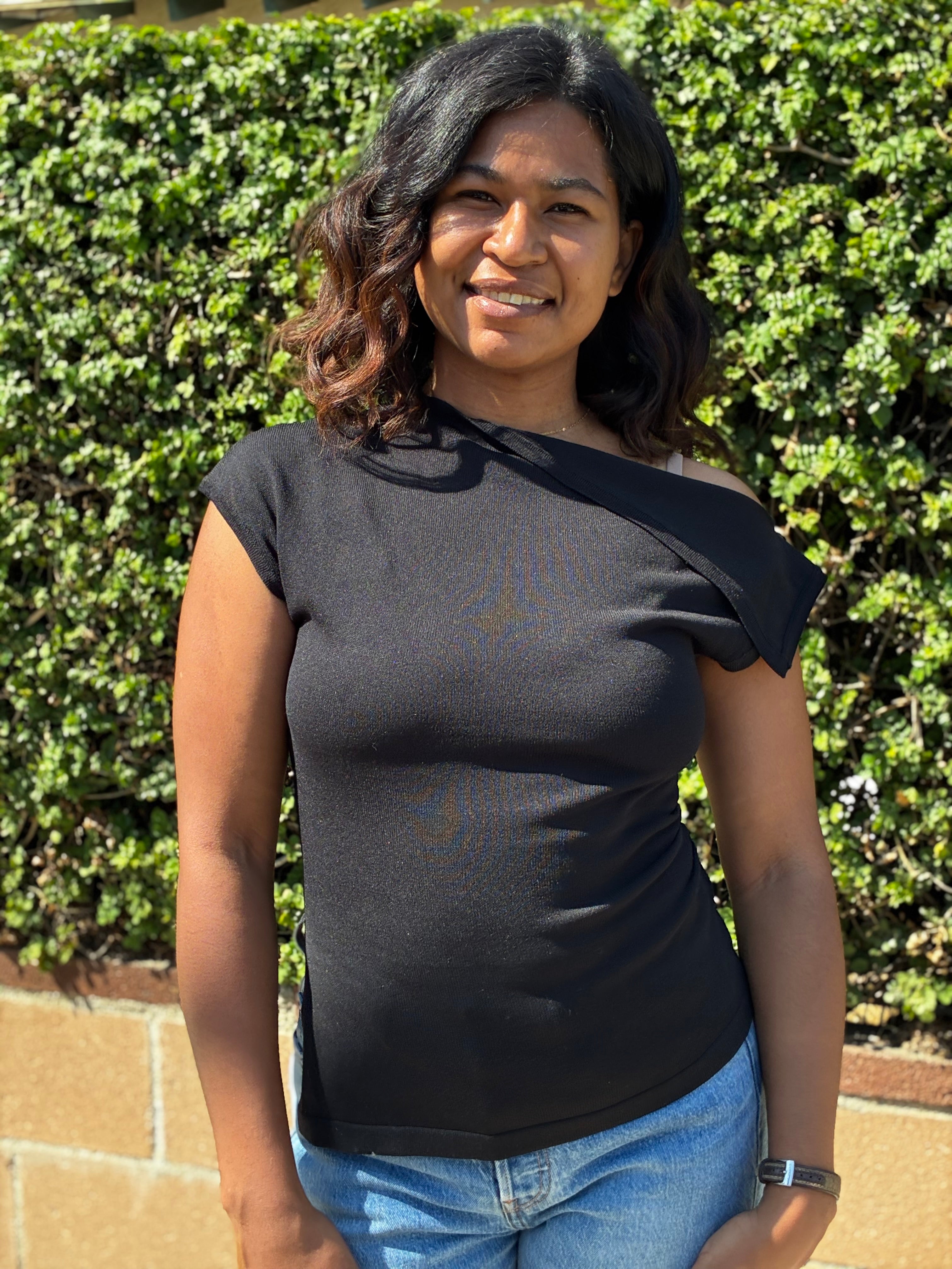 Sleek Asymmetric Top